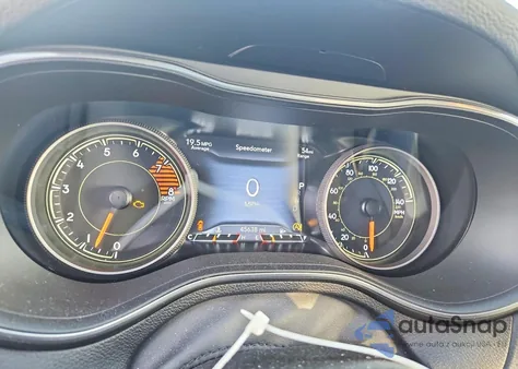 2021 Jeep Cherokee Latitude Lux z USA, uszkodzony, nr VIN 1C4PJMMX0MD157391